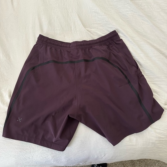 Men’s Lululemon Pace Breaker 7” smoke free pet free mediums - Picture 3 of 3